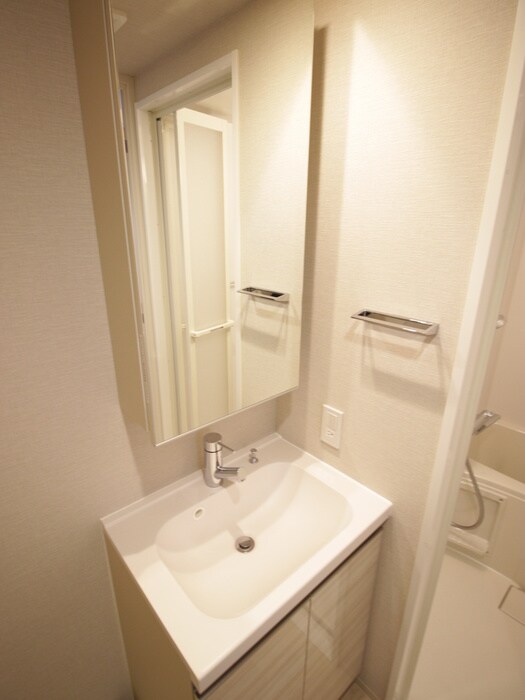 物件内観写真12　(洗面)