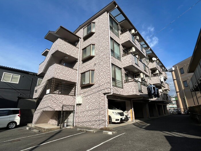 ア－バンライフ２の物件外観写真