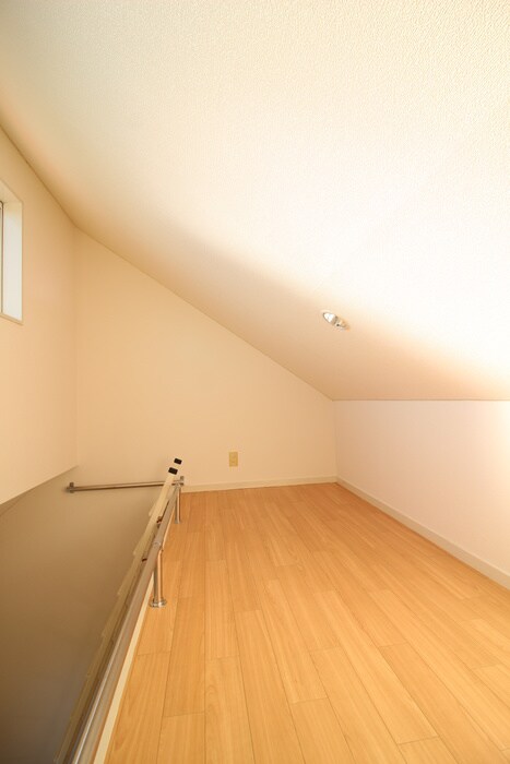 物件内観写真20　(居室)