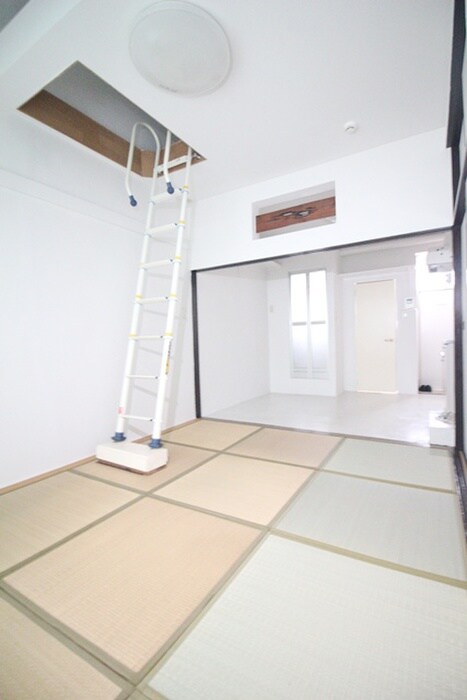 物件内観写真10　(居室)