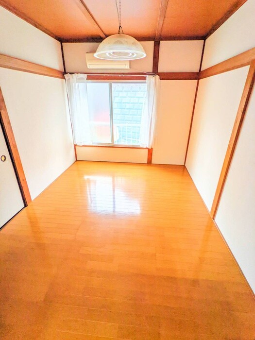 物件内観写真7　(居室)