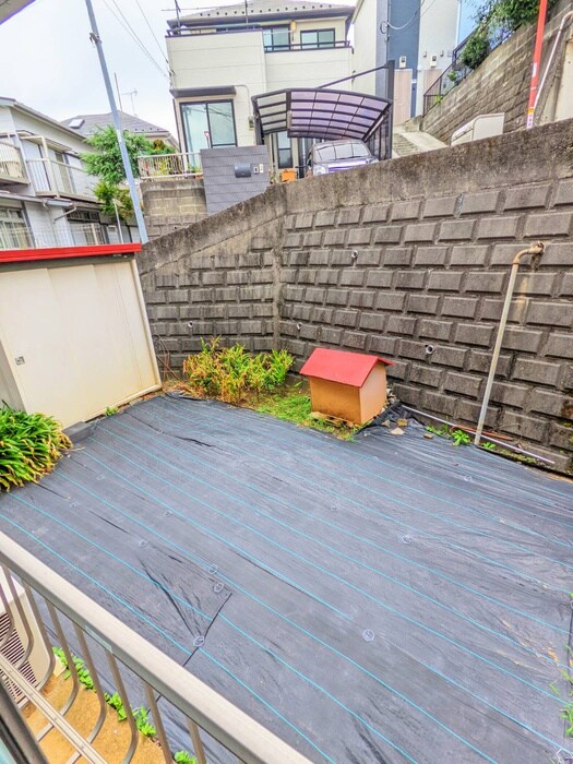 物件内観写真21　(室内からの展望)