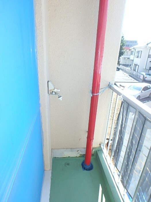 物件内観写真15　(洗濯機置場)