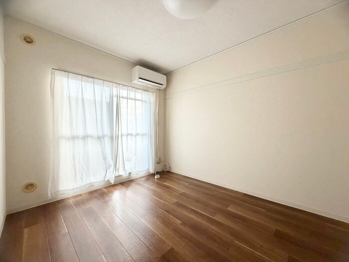 物件内観写真17　(居室)