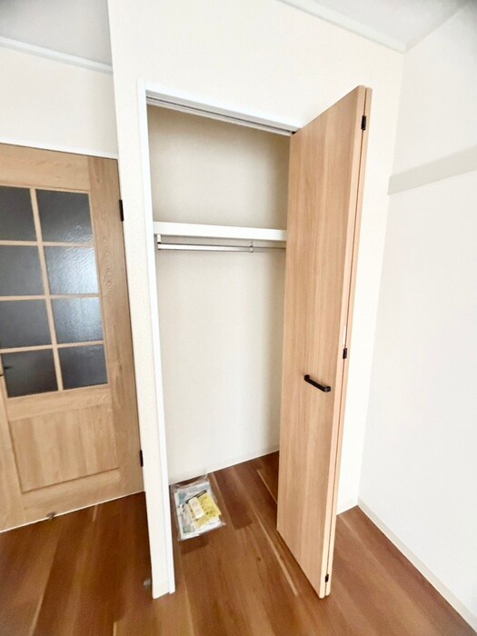 物件内観写真21　(収納)