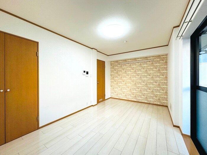 物件内観写真10　(居室)
