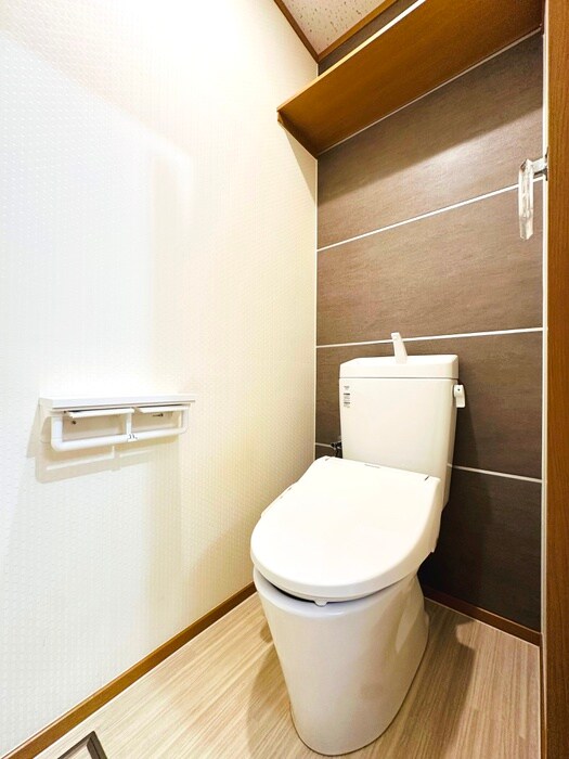 物件内観写真15　(トイレ)