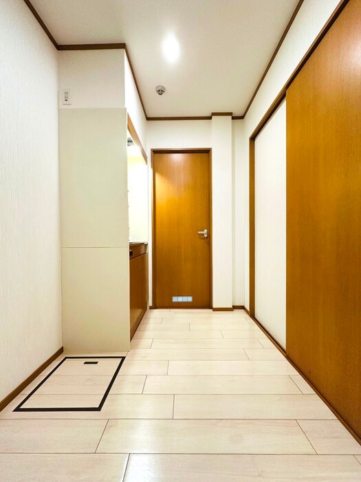 物件内観写真19　(廊下)