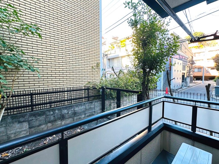 物件内観写真22　(室内からの展望)