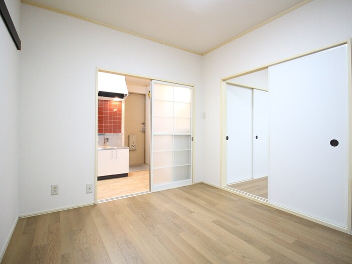 物件内観写真10　(居室)