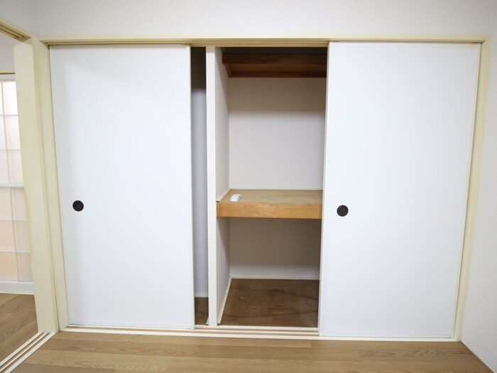 物件内観写真16　(収納)