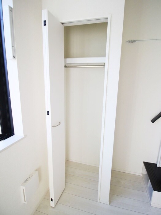 物件内観写真12　(収納)