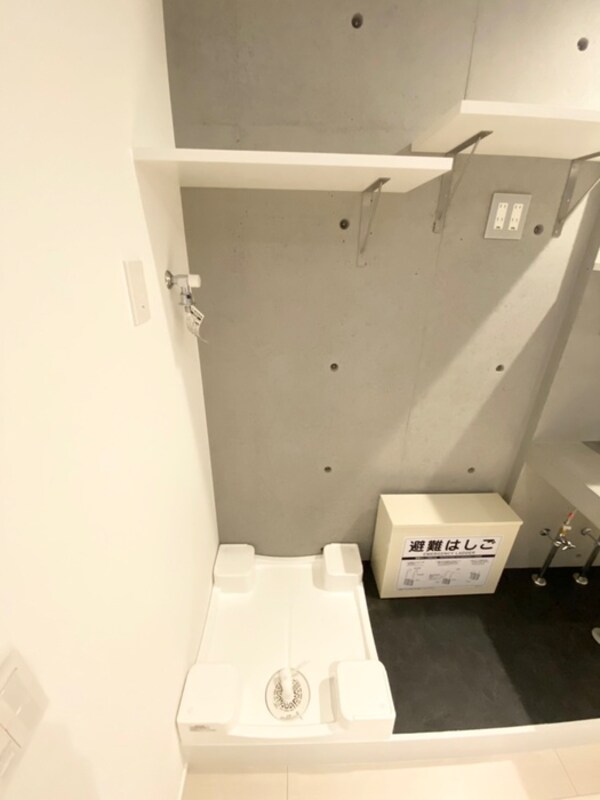 洗濯機置場