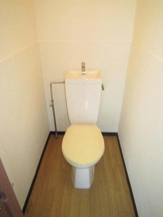 物件内観写真15　(トイレ)