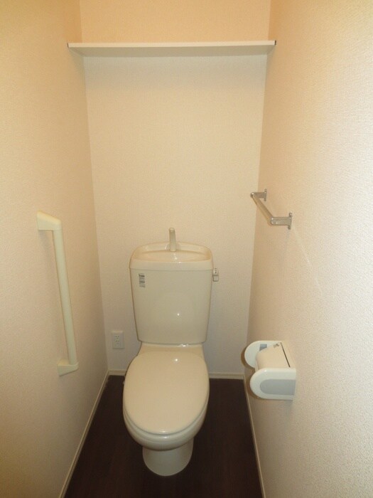 物件内観写真7　(トイレ)