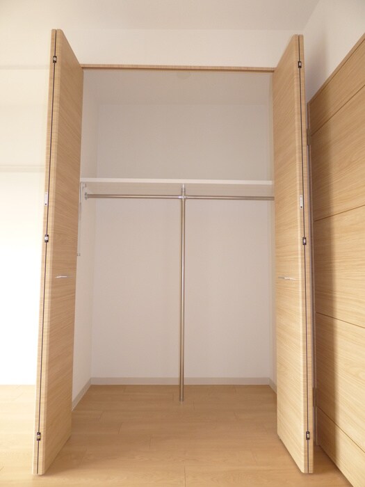 物件内観写真10　(収納)