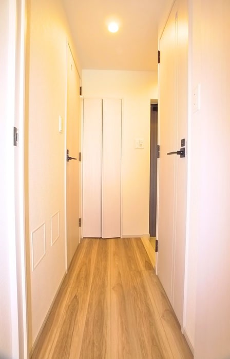 物件内観写真9　(廊下)