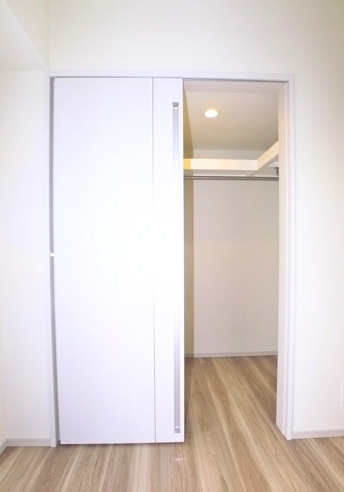 物件内観写真16　(収納)