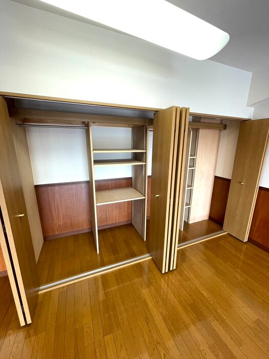 物件内観写真10　(収納)