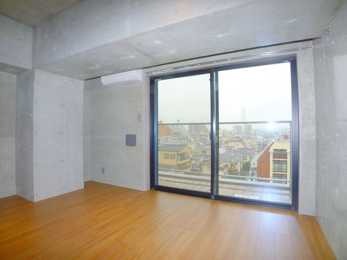 物件内観写真19　(室内からの展望)
