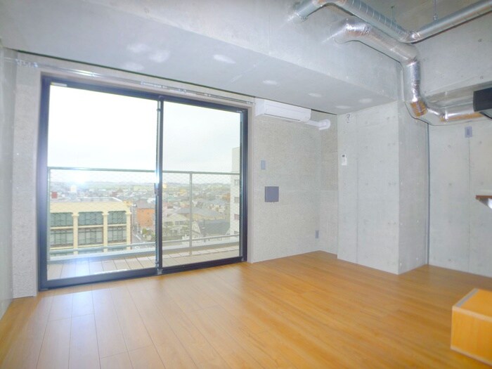 物件内観写真22　(室内からの展望)