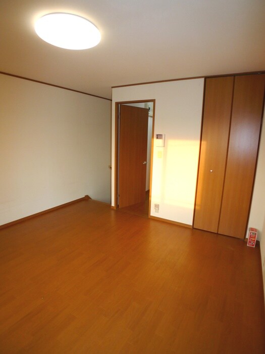 物件内観写真13　(居室)