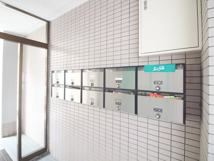 物件外観写真4　(建物設備)