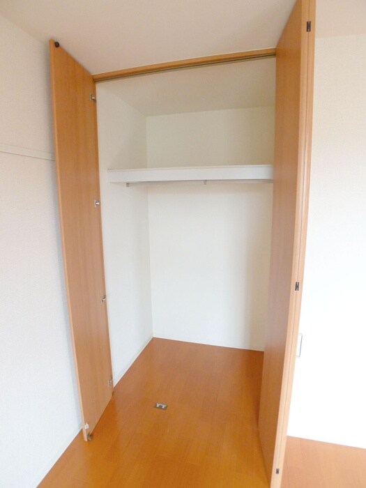 物件内観写真11　(収納)