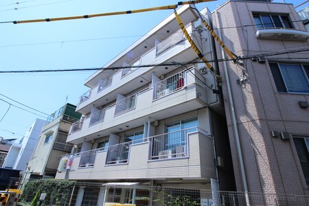 マンションスズカネ1号館外観写真
