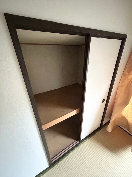 物件内観写真11　(収納)