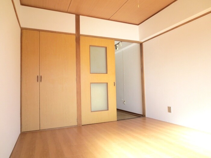 物件内観写真9　(居室)