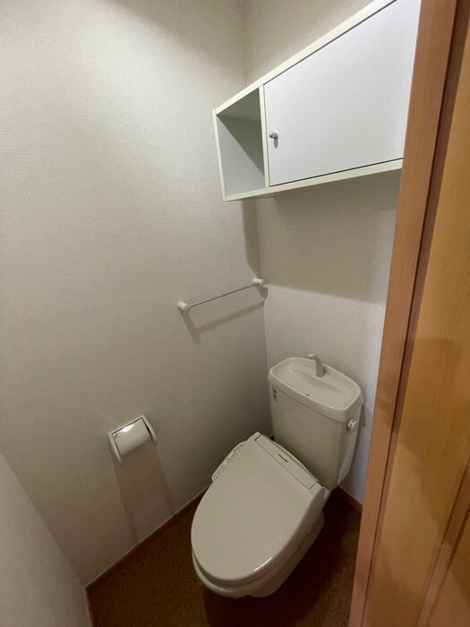 物件内観写真13　(トイレ)