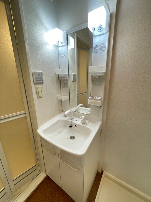 物件内観写真14　(洗面)