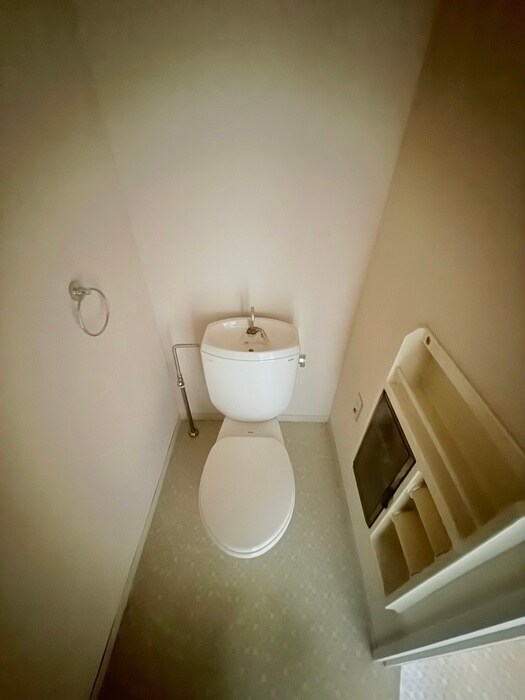 物件内観写真13　(トイレ)