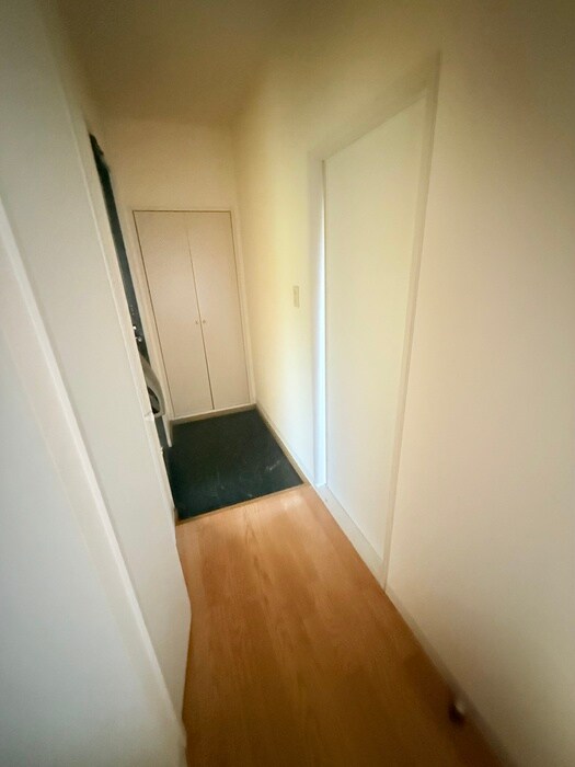 物件内観写真16　(廊下)