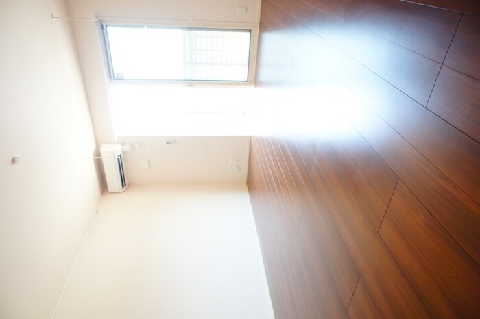 物件内観写真11　(居室)