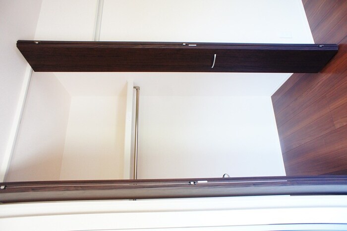 物件内観写真12　(収納)