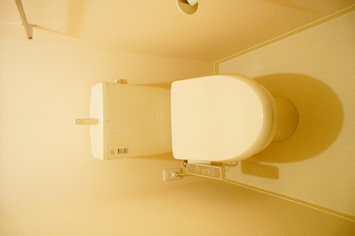 物件内観写真16　(トイレ)