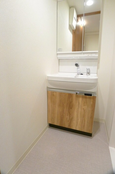 物件内観写真12　(洗面)