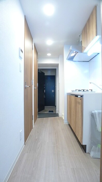 物件内観写真15　(廊下)