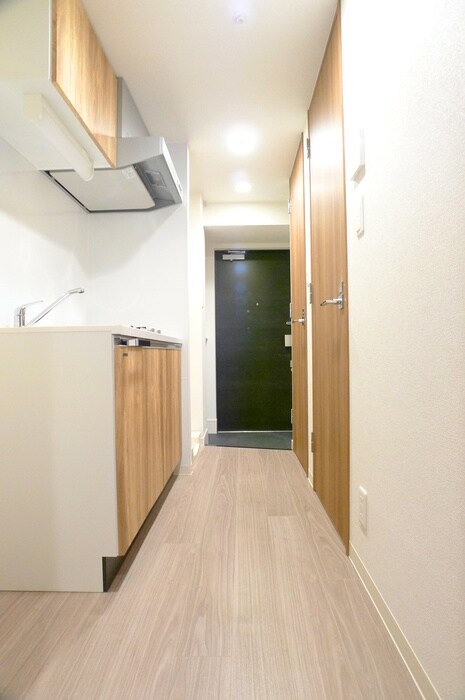 物件内観写真16　(廊下)