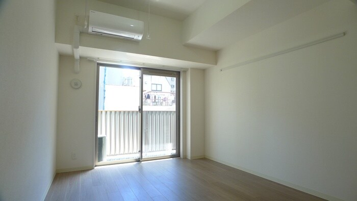 物件内観写真18　(居室)