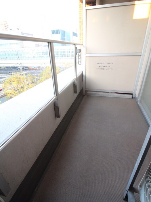 物件内観写真17　(ベランダ・バルコニー)