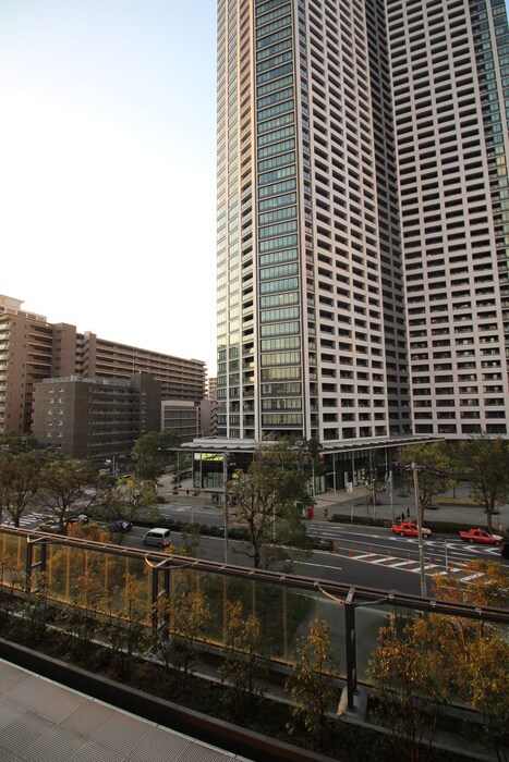 物件内観写真19　(室内からの展望)