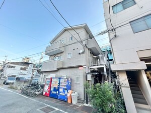 メゾン・ド・ＪＵＮ外観写真