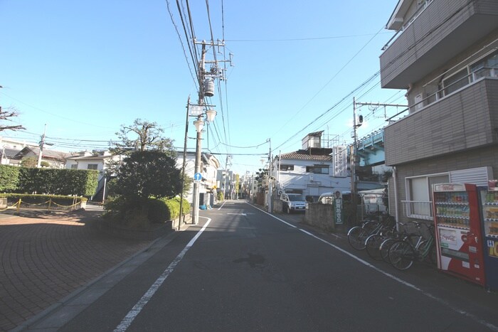 物件外観写真6　(周辺環境)