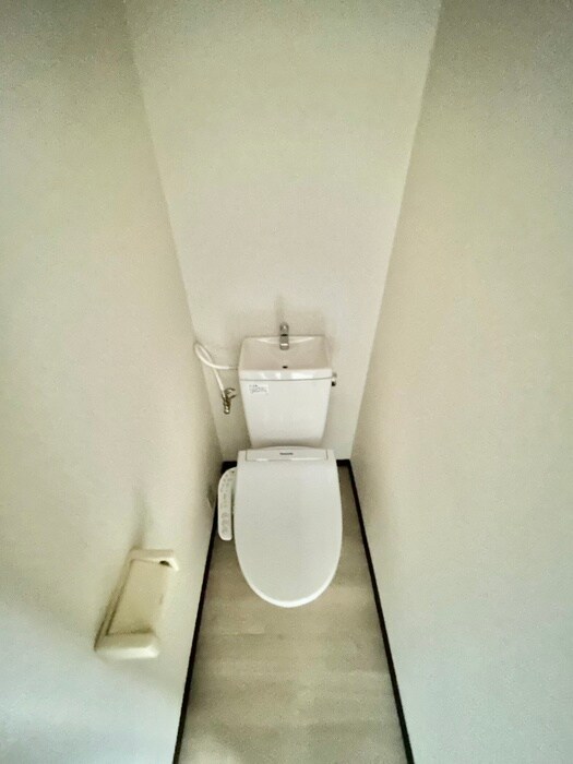 物件内観写真14　(トイレ)