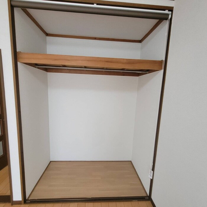 物件内観写真17　(収納)