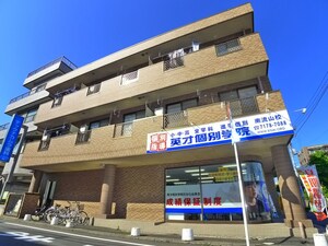 モンラフィ－ヌ外観写真
