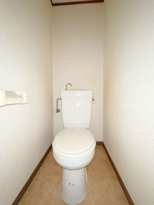 物件内観写真14　(トイレ)